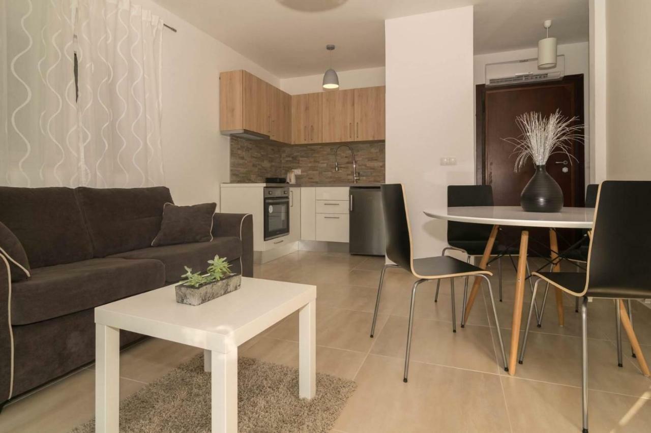 Apartmani Marinovic Zára Kültér fotó